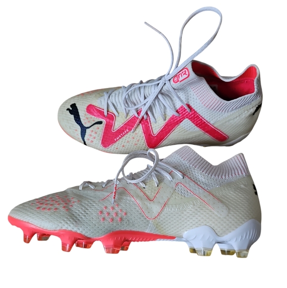 Wmns Future Ultimate FG AG Puma Cleats - Picture 3 of 11